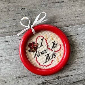 💸 5/20 Vintage 1970s I Heard The Bells Cross-stitch Acrylic Christmas Ornament